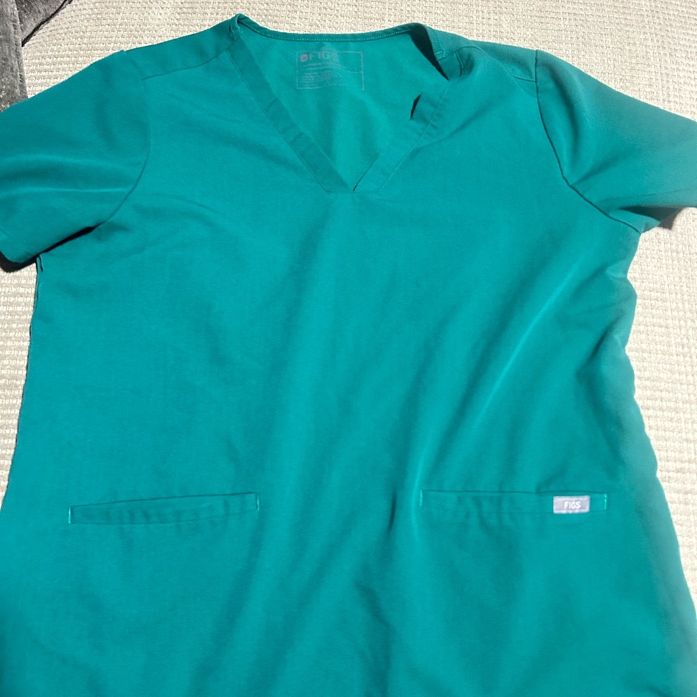Figs women turquoise blue scrub top